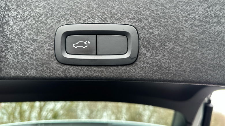 Volvo Xc40 1.5 T3 [163] Inscription 5dr Geartronic Petrol Estate